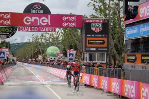 Arrivo del giro d'Italia a Gualdo Tadino